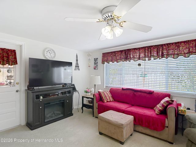 11114 White Oak Lane, Port Richey, FL 34668