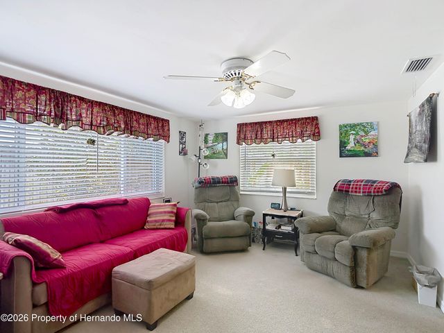 11114 White Oak Lane, Port Richey, FL 34668