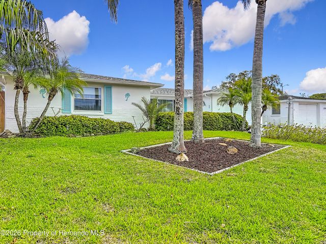 11114 White Oak Lane, Port Richey, FL 34668