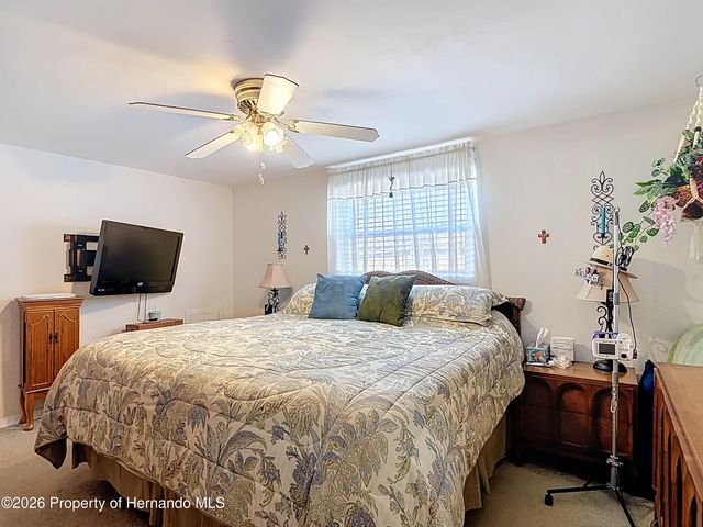 11114 White Oak Lane, Port Richey, FL 34668