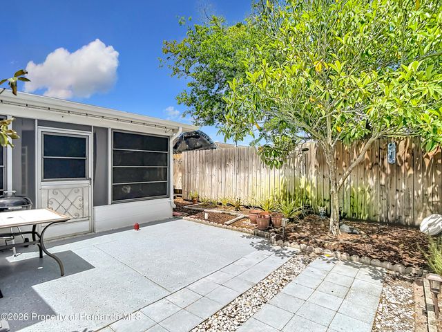 11114 White Oak Lane, Port Richey, FL 34668