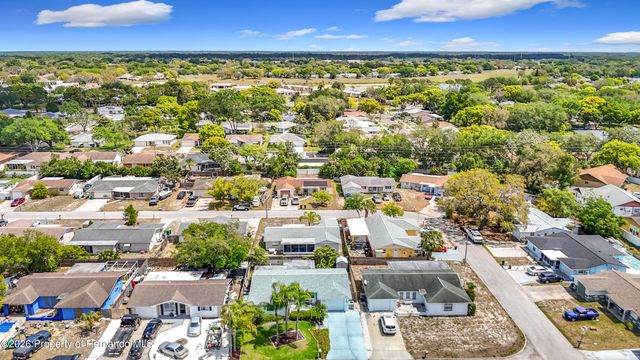 11114 White Oak Lane, Port Richey, FL 34668