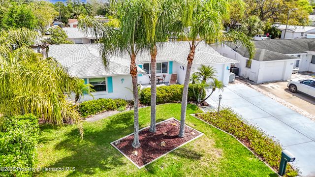 11114 White Oak Lane, Port Richey, FL 34668