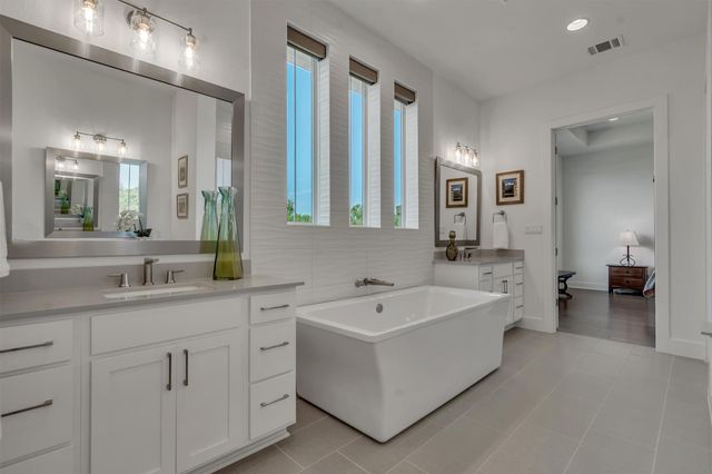 120 Onion Creek LN, Driftwood, TX 78619