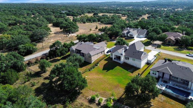 120 Onion Creek LN, Driftwood, TX 78619