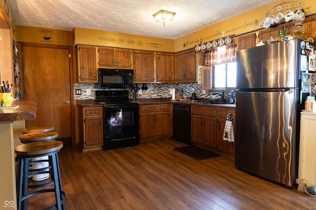 7416 Troon Drive, Indianapolis, IN 46237