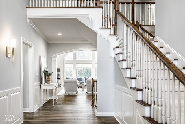 7390 Fox Hollow Ridge, Zionsville, IN 46077