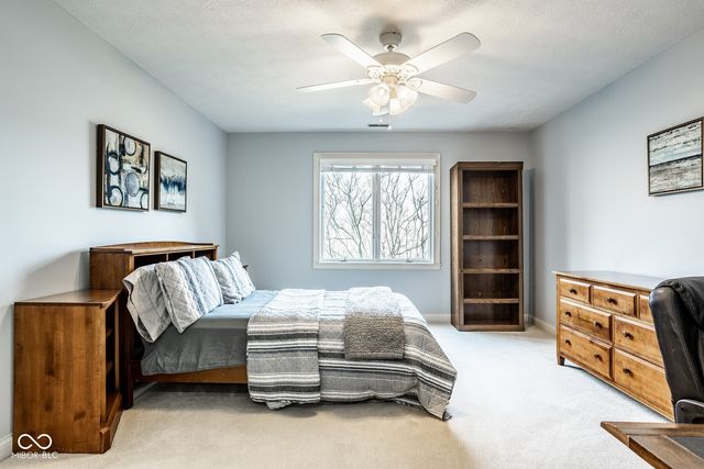 7390 Fox Hollow Ridge, Zionsville, IN 46077