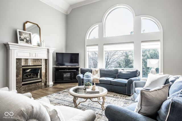 7390 Fox Hollow Ridge, Zionsville, IN 46077