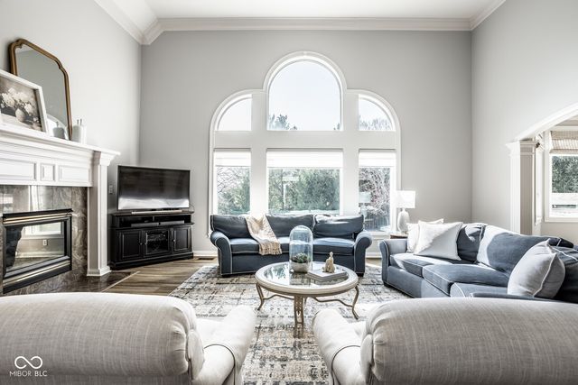 7390 Fox Hollow Ridge, Zionsville, IN 46077