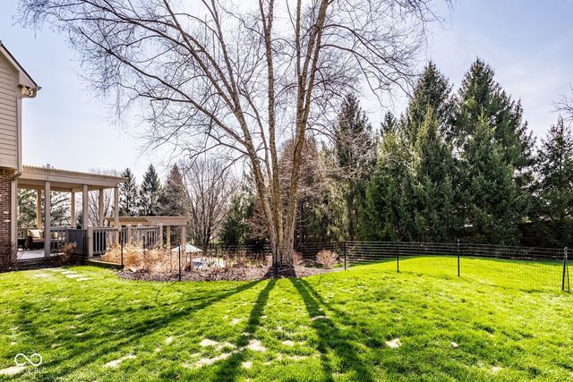 7390 Fox Hollow Ridge, Zionsville, IN 46077