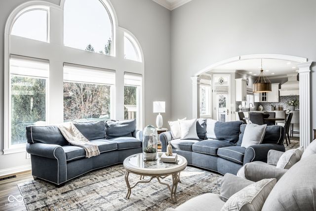 7390 Fox Hollow Ridge, Zionsville, IN 46077