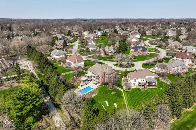 7390 Fox Hollow Ridge, Zionsville, IN 46077