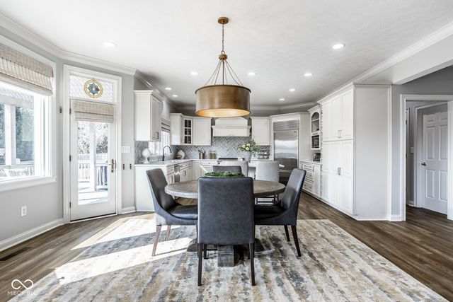 7390 Fox Hollow Ridge, Zionsville, IN 46077