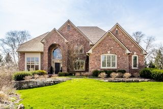 7390 Fox Hollow Ridge, Zionsville, IN 46077