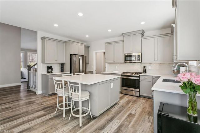 103 Calusa TURN, Yorktown, VA 23693