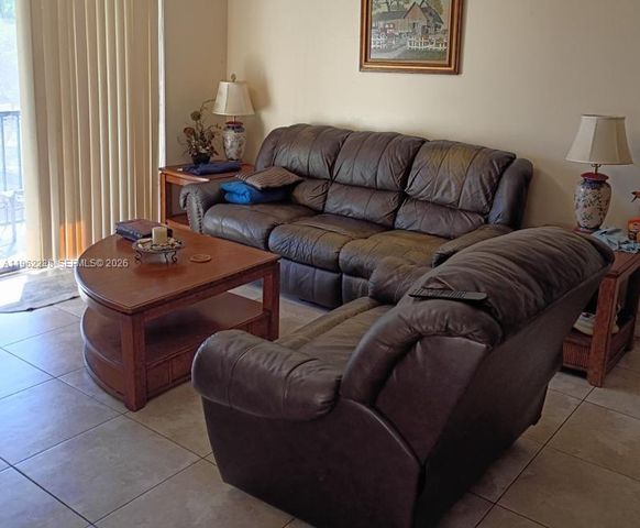 3636 Alder Dr D3, West Palm Beach, FL 33417