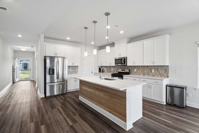 1237 Dutch Peak, Lebanon, TN 37090