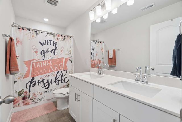 1237 Dutch Peak, Lebanon, TN 37090