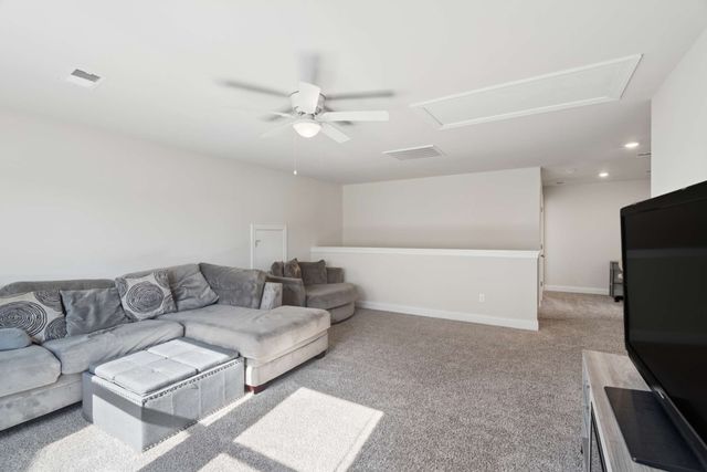 1237 Dutch Peak, Lebanon, TN 37090