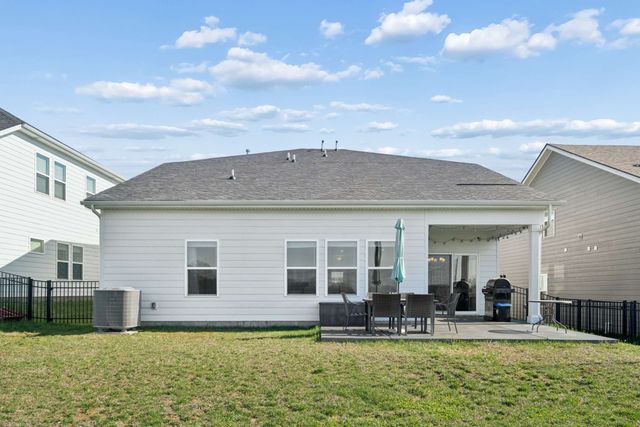 1237 Dutch Peak, Lebanon, TN 37090