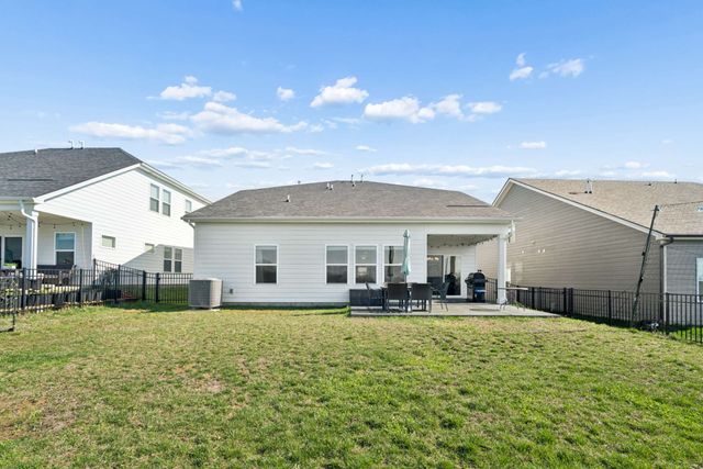 1237 Dutch Peak, Lebanon, TN 37090