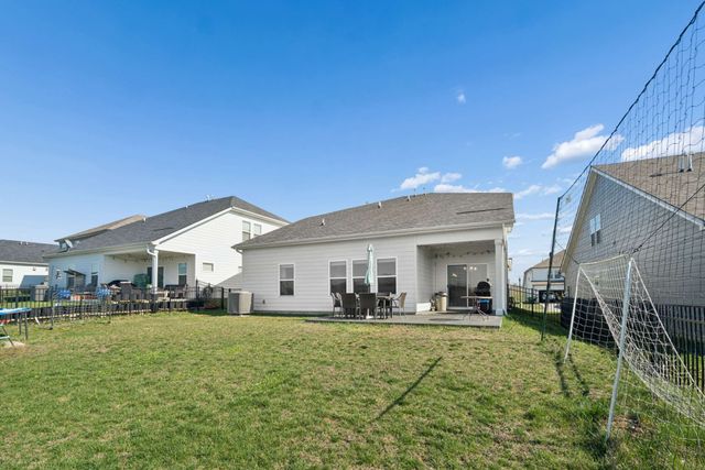 1237 Dutch Peak, Lebanon, TN 37090