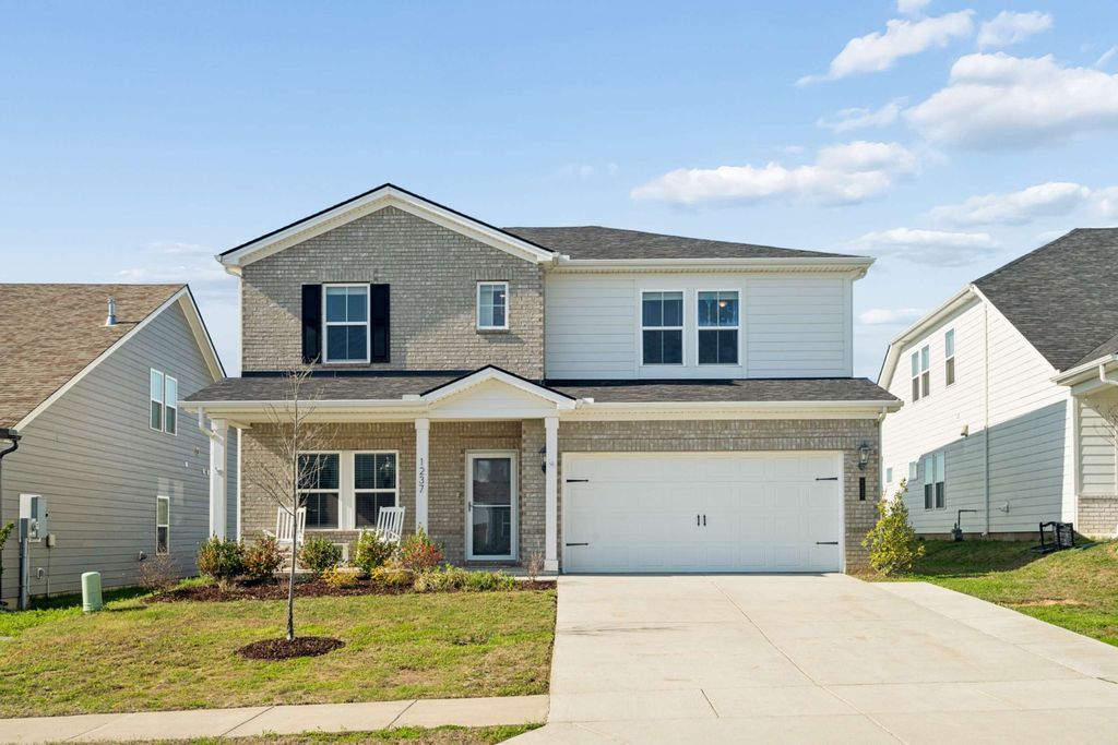 1237 Dutch Peak, Lebanon, TN 37090