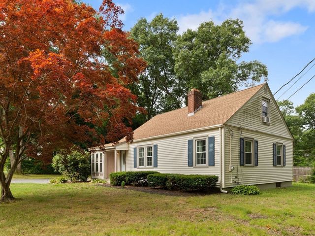 105 Patterson St, Attleboro, MA 02703