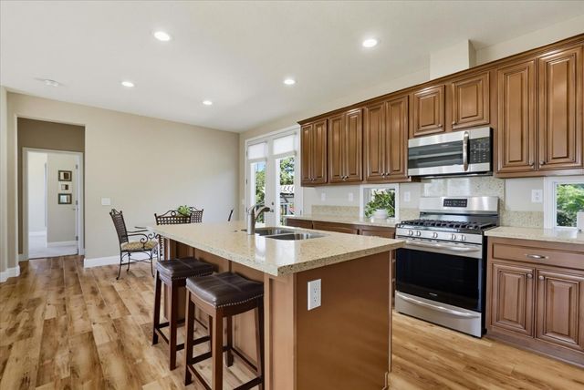 11503 Lime Kiln Rd, Grass Valley, CA 95949