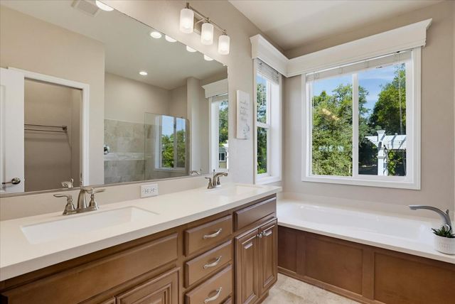 11503 Lime Kiln Rd, Grass Valley, CA 95949