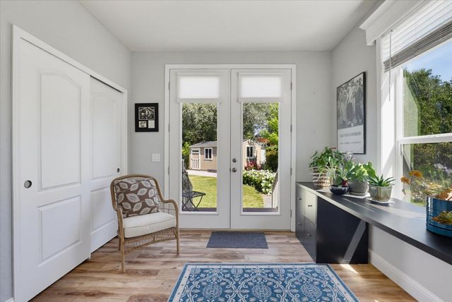 11503 Lime Kiln Rd, Grass Valley, CA 95949