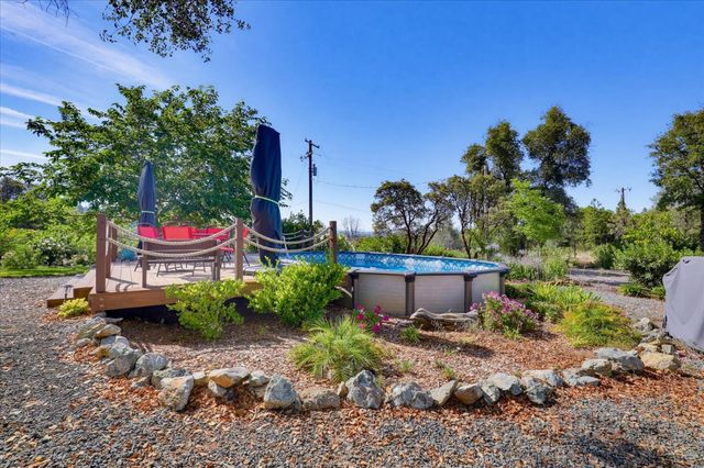 11503 Lime Kiln Rd, Grass Valley, CA 95949