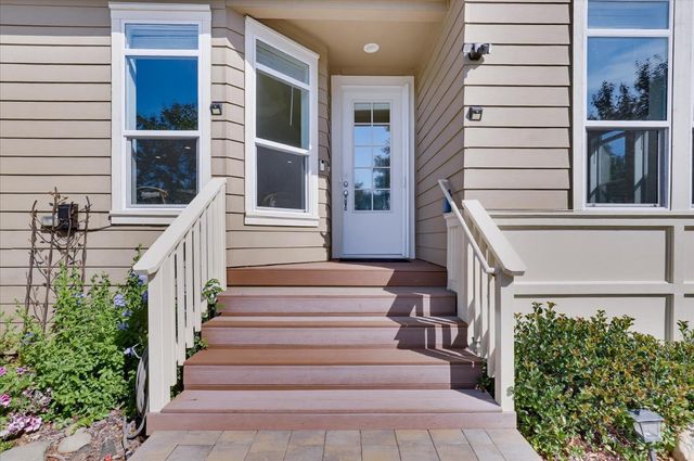 11503 Lime Kiln Rd, Grass Valley, CA 95949