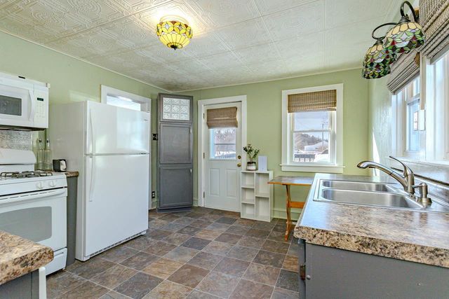 W8488 FORREST ROAD, Antigo, WI 54409