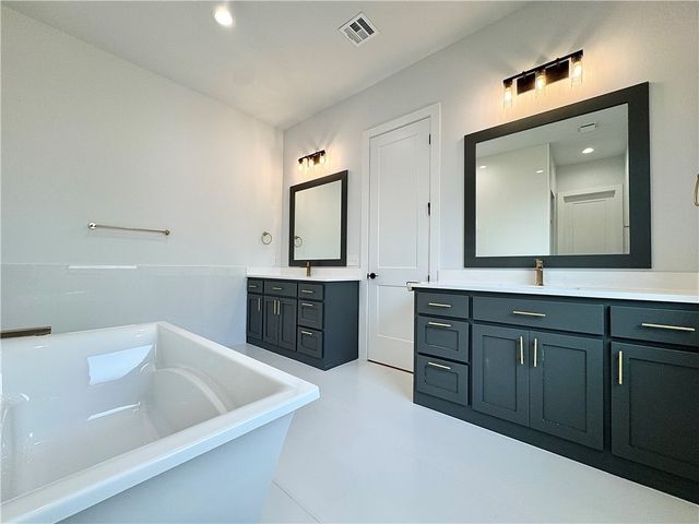 3409 SW Starburst Avenue, Bentonville, AR 72713