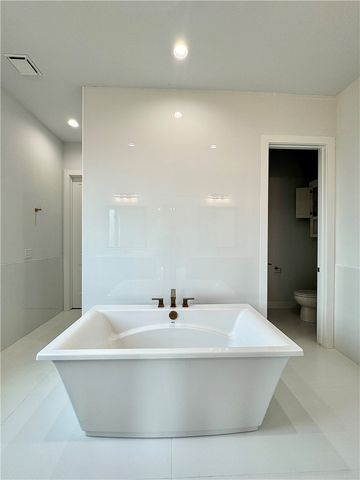 3409 SW Starburst Avenue, Bentonville, AR 72713