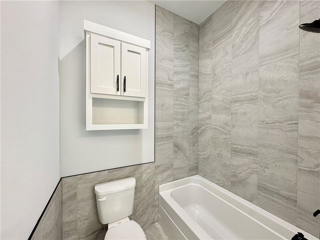 3409 SW Starburst Avenue, Bentonville, AR 72713