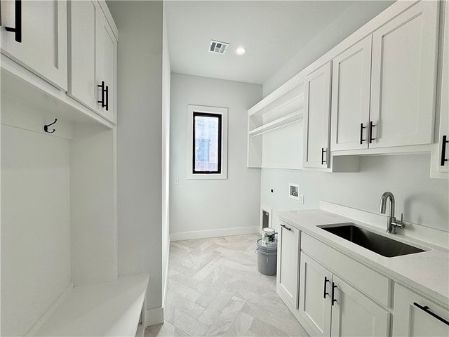 3409 SW Starburst Avenue, Bentonville, AR 72713