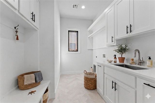 3409 SW Starburst Avenue, Bentonville, AR 72713