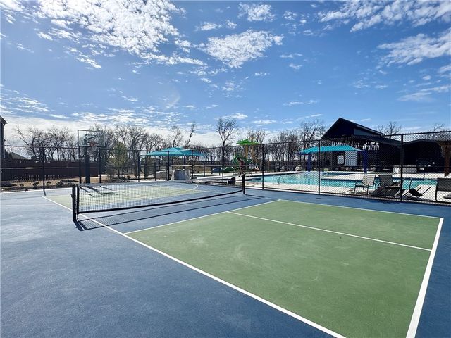 3409 SW Starburst Avenue, Bentonville, AR 72713