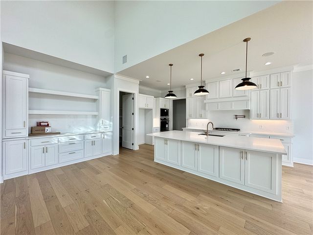 3409 SW Starburst Avenue, Bentonville, AR 72713