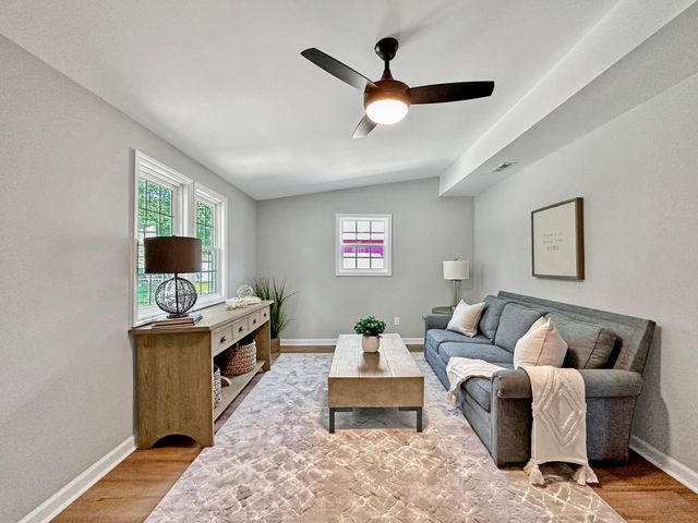 106 Fripp Lane, Summerville, SC 29483