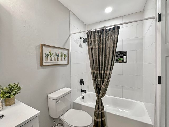 106 Fripp Lane, Summerville, SC 29483