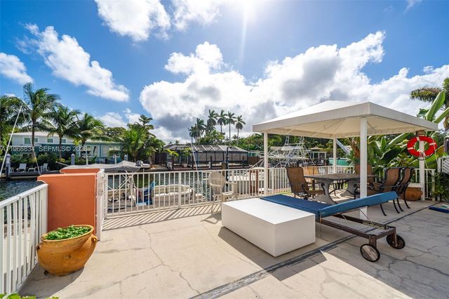 1330 NE 105th St 301, Miami Shores, FL 33138