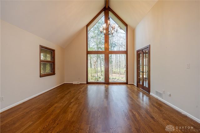 6853 Cloister Cliffs Drive, Madison Twp, OH 45042