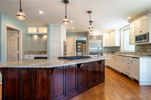 6853 Cloister Cliffs Drive, Madison Twp, OH 45042