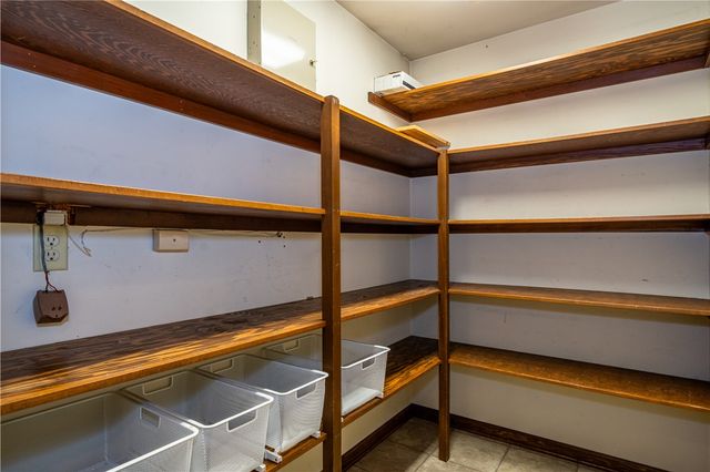 6853 Cloister Cliffs Drive, Madison Twp, OH 45042