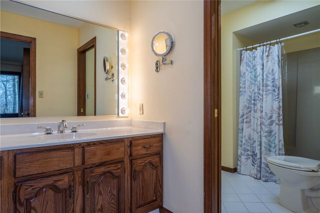 6853 Cloister Cliffs Drive, Madison Twp, OH 45042