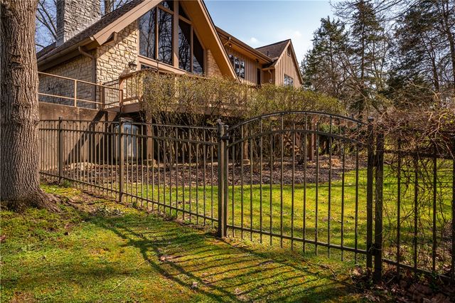 6853 Cloister Cliffs Drive, Madison Twp, OH 45042